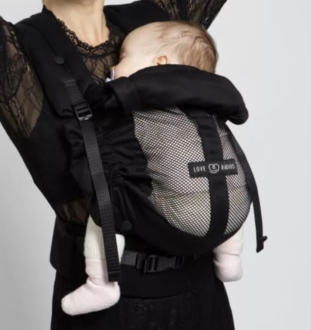 Porte bébé physiologique